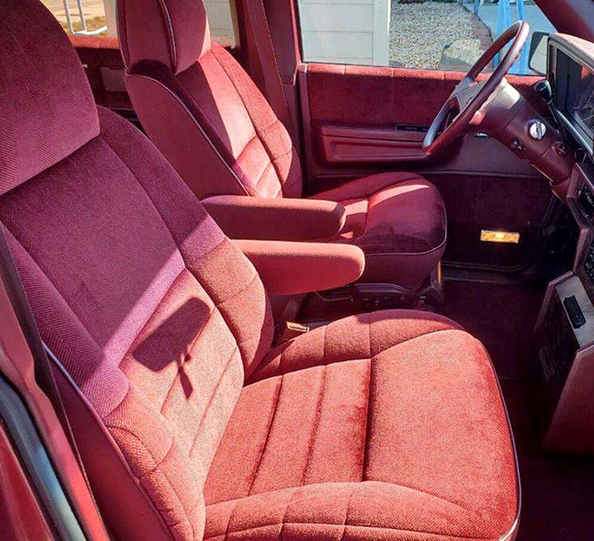 Chrysler Voyager Seat Covers